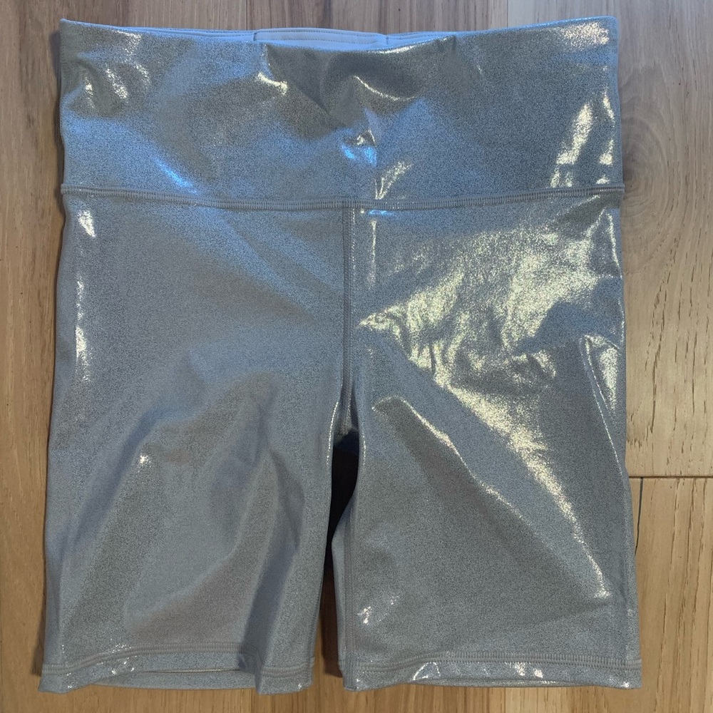 Gap shimmer bike shorts
